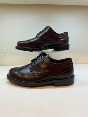 Deer Stag S.U.P.R.O. SOCK Raisin Tribune Wing tip Men’s Size 11 New in Box